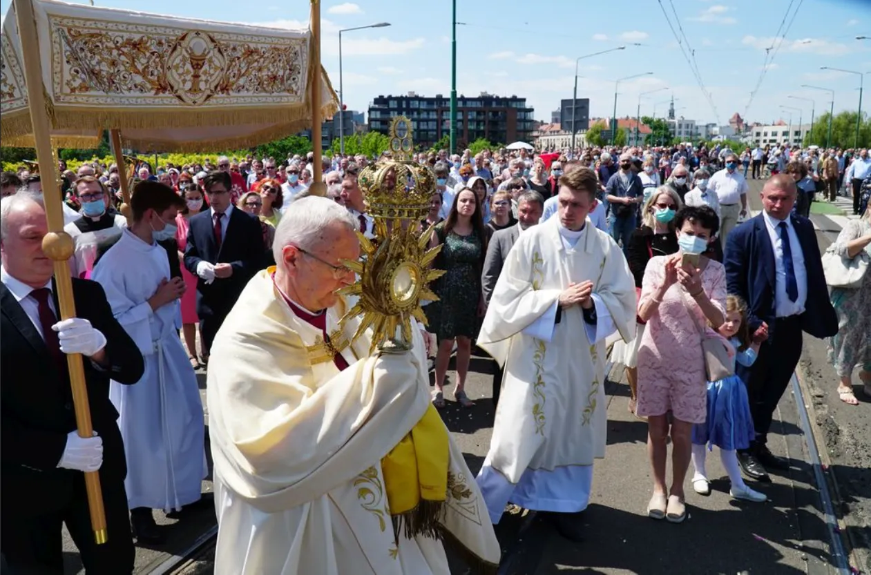 A Corpus Christi procession in Poznań, Poland, June 3, 2021. Credit: Archdiocese of Poznań.?w=200&h=150